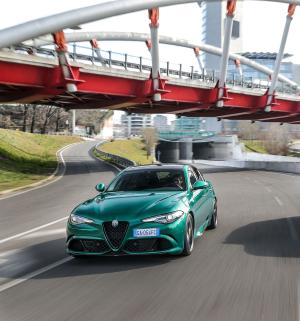 Alfa Romeo Giulia Quadrifoglio 2020 года  (WW)